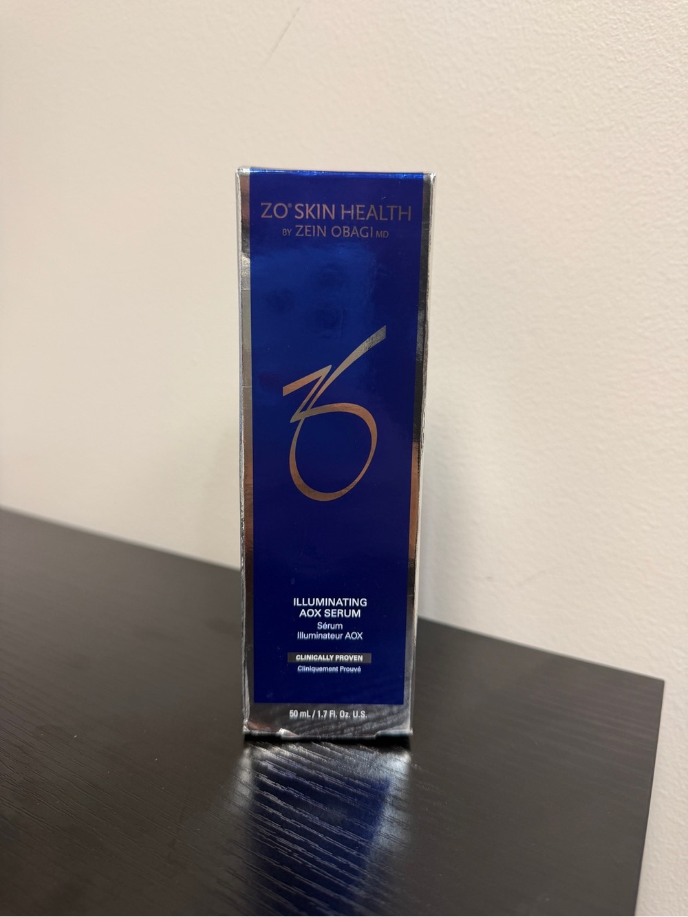 ZO Skin Health Illuminating AOX Serum – Blue